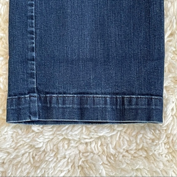 Talbots Jeans Women's 10 Mid Rise Straight Leg Blue Fade Stretch Denim - Picture 6 of 8